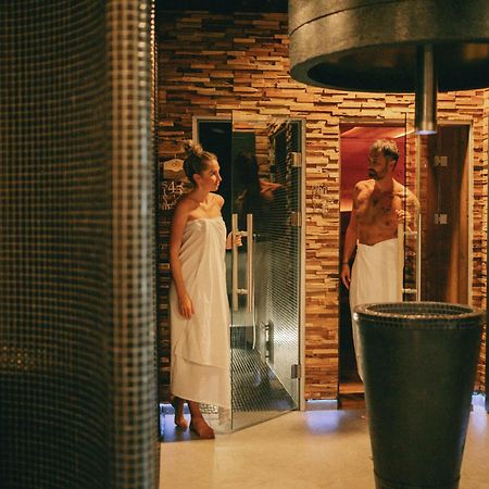 Grund Resort Golf And Ski Mladé Buky エクステリア 写真