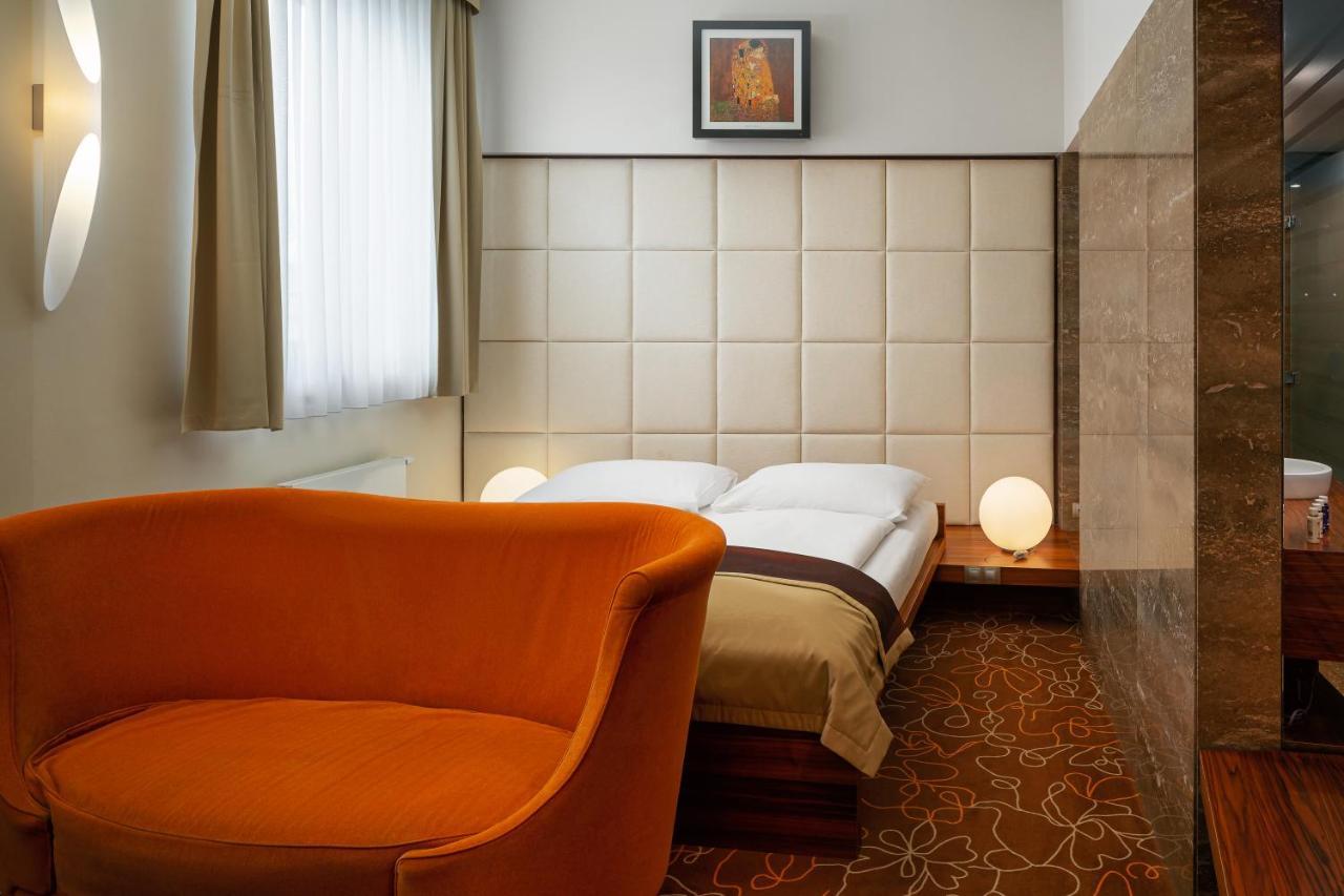 Grund Resort Golf And Ski Mladé Buky エクステリア 写真