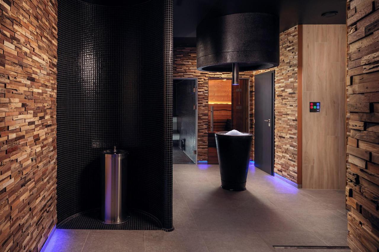 Grund Resort Golf And Ski Mladé Buky エクステリア 写真