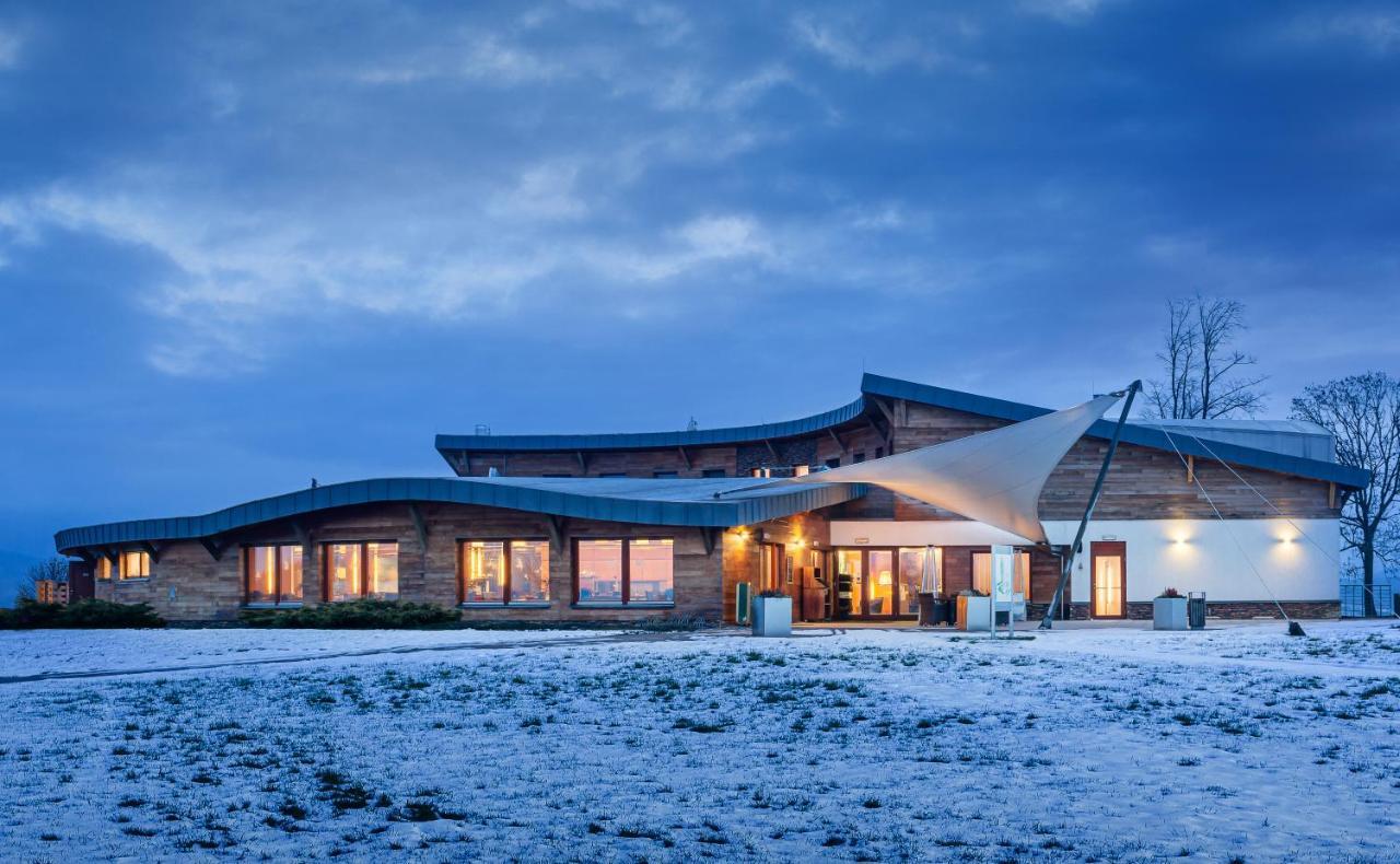Grund Resort Golf And Ski Mladé Buky エクステリア 写真