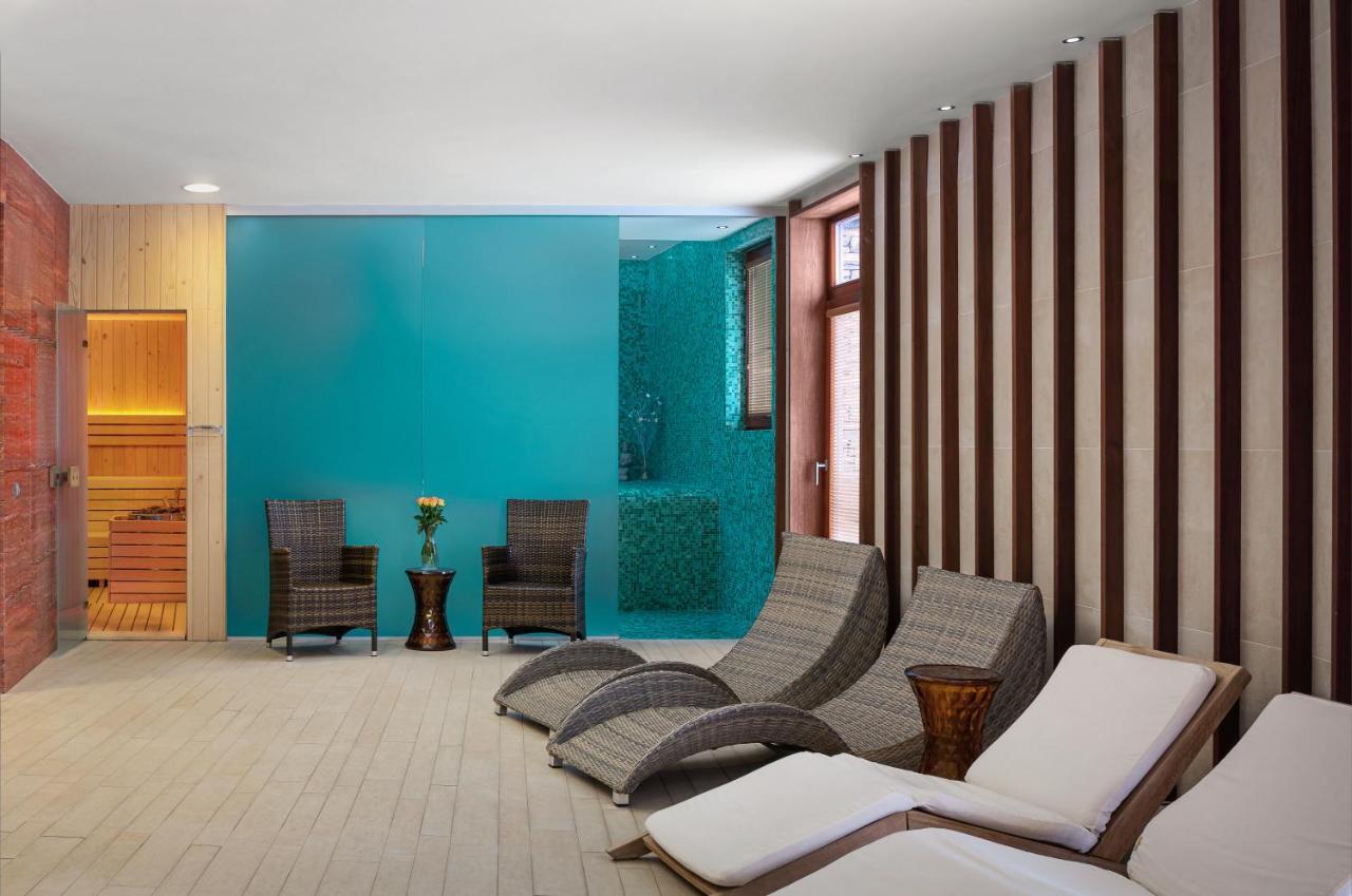 Grund Resort Golf And Ski Mladé Buky エクステリア 写真